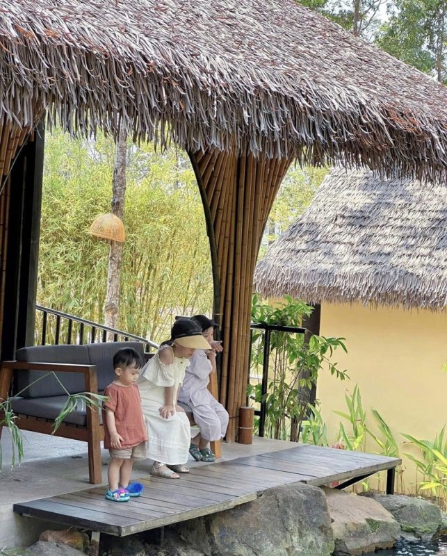 Rơm nhân tạo chính hãng tại khu nghỉ dưỡng