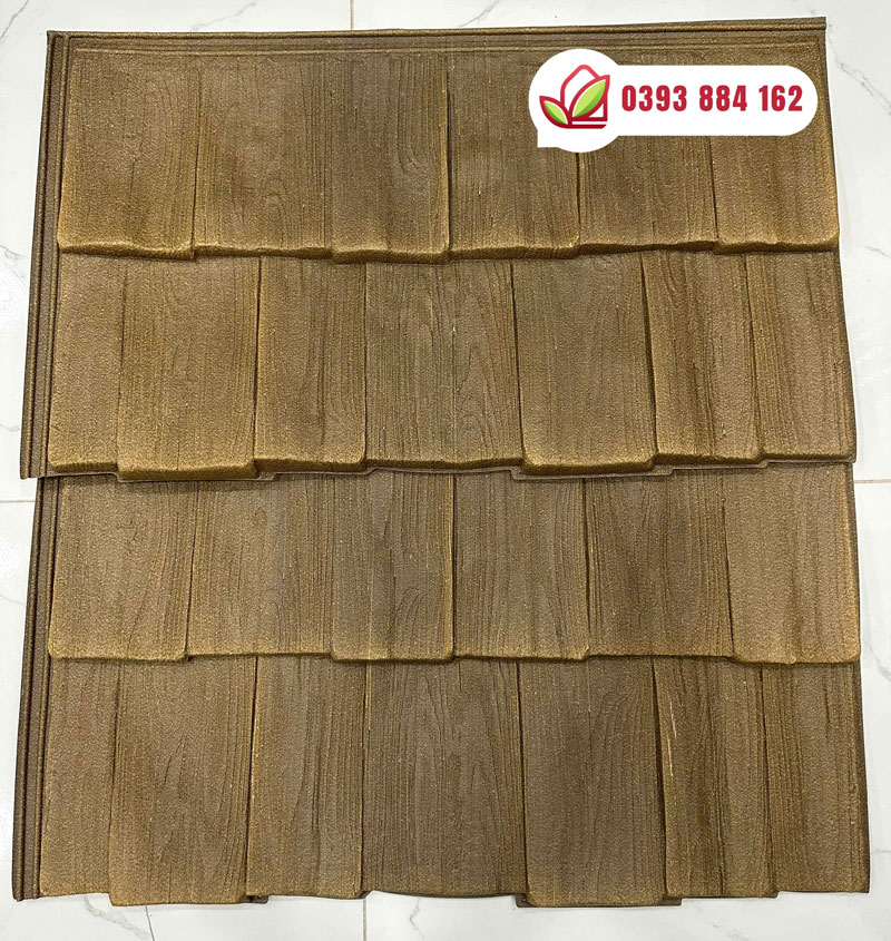 Thi công tấm Pơ mu lợp ngói nhân tạo